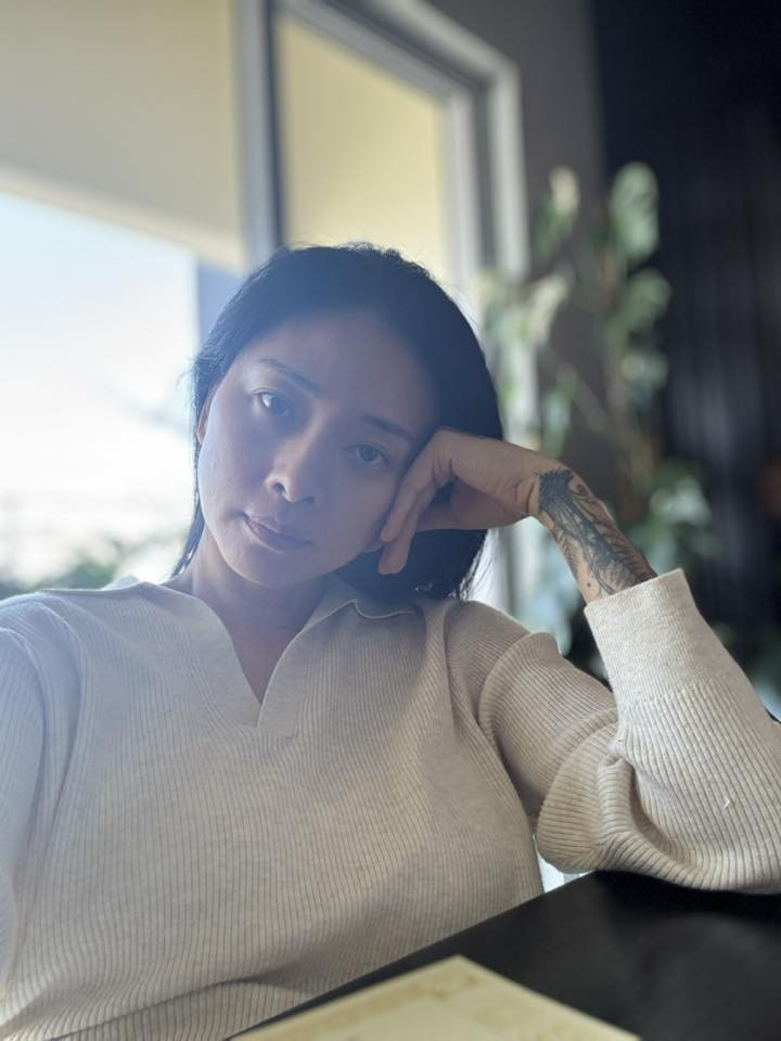 Được chồng tâm lý chăm sóc sau sinh, 'đả nữ màn ảnh Việt' có sắc vóc ra sao? - Ảnh 8.