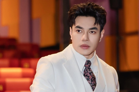 Fan meeting Lê Dương Bảo Lâm giá bao nhiêu mà ế vé?