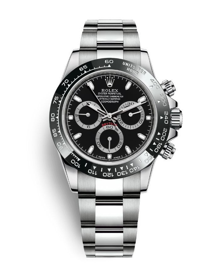 Bóc giá loạt phụ kiện đắt xắt ra miếng chồng Tiên Nguyễn đeo trong hôn lễ