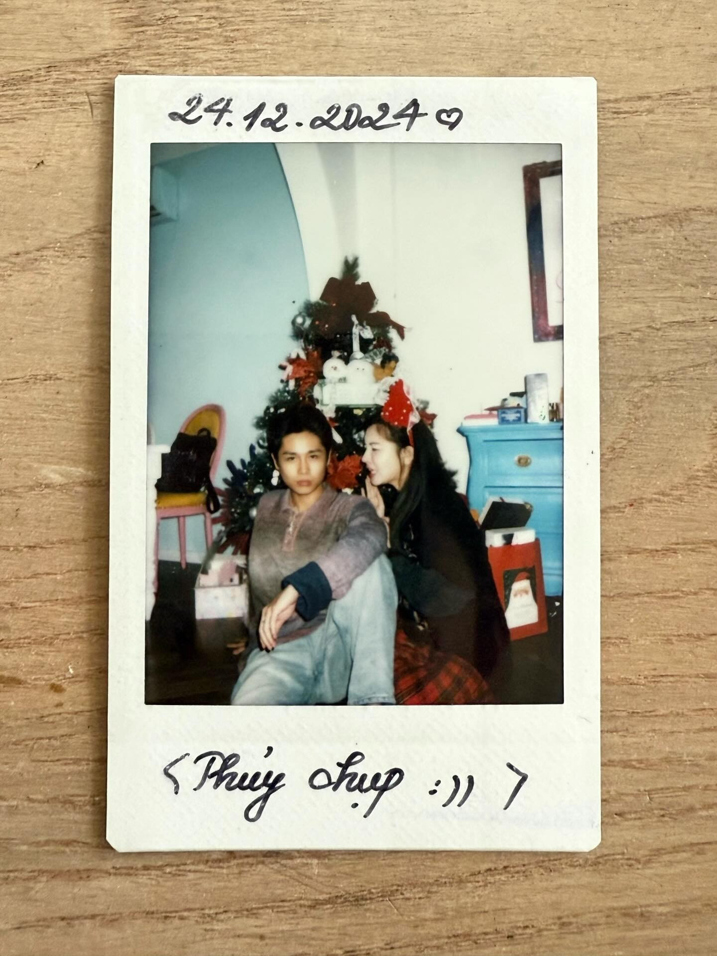 Hình ảnh tình cảm chưa từng tiết lộ của Bích Phương Tăng Duy Tân