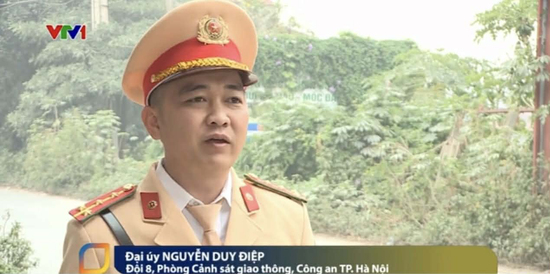 Đại úy CSGT kể khoảnh khắc bị người vi phạm đẩy vào đầu xe tải: Trước đó còn nhắc đối tượng đi gọn vào