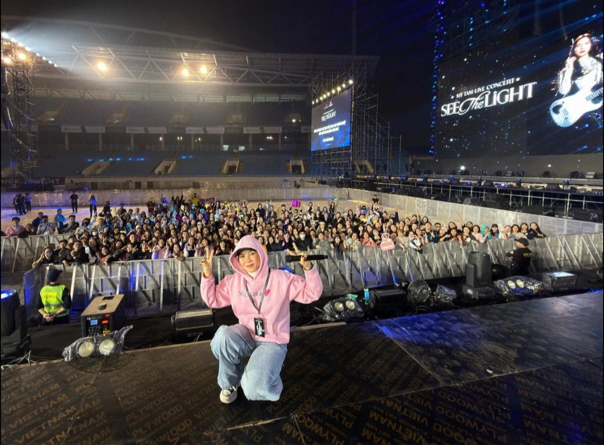 Dieu gi cho doi khan gia trong concert lon nhat su nghiep my tam hinh anh 1