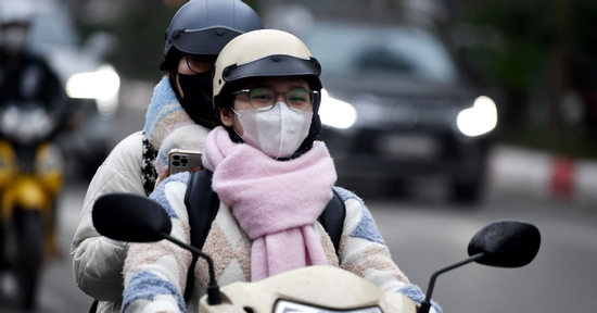 Dự báo thời tiết 14/12/2025: Miền Bắc chìm trong không khí lạnh mạnh, Trung Bộ mưa to