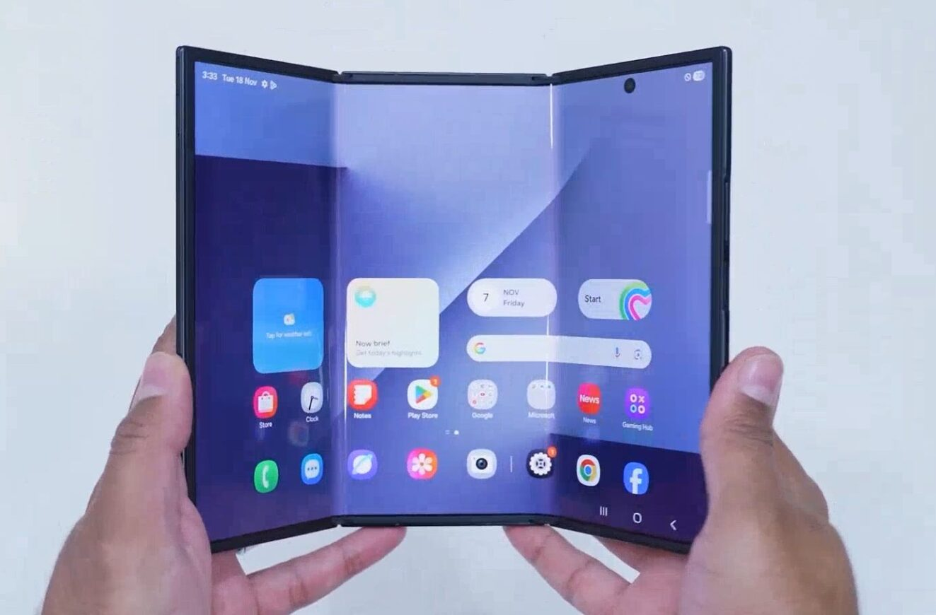 Galaxy Z TriFold 1.png