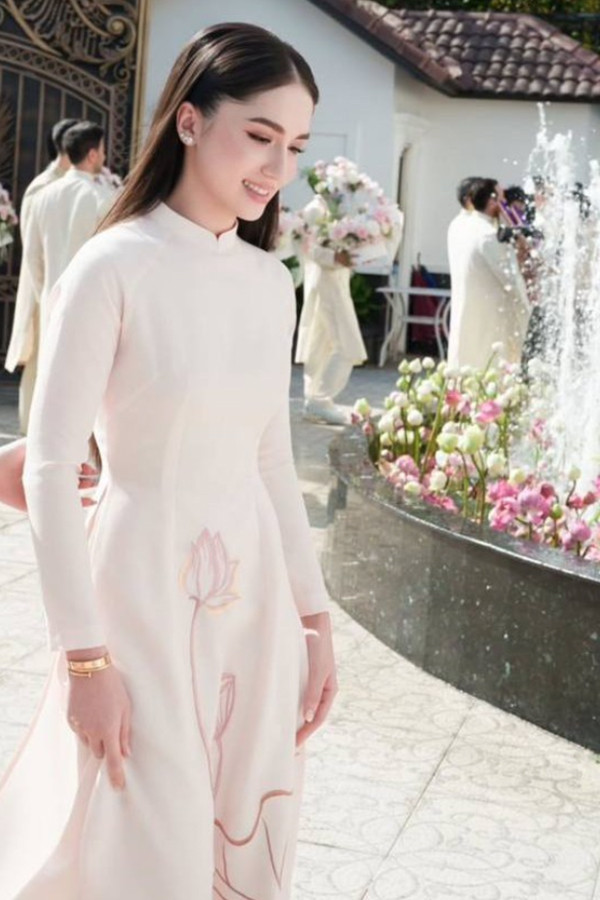 bạn gái con trai tỉ phú Johnathan Hạnh Nguyễn - Ảnh 2.