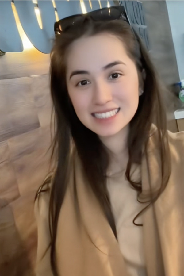 bạn gái con trai tỉ phú Johnathan Hạnh Nguyễn - Ảnh 4.