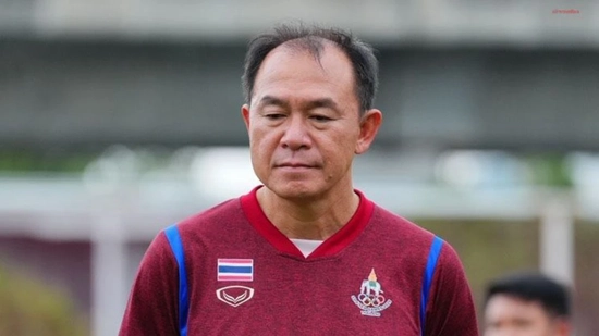 Chật vật thắng Malaysia, HLV Thái Lan gửi 'chiến thư' cho U22 Việt Nam