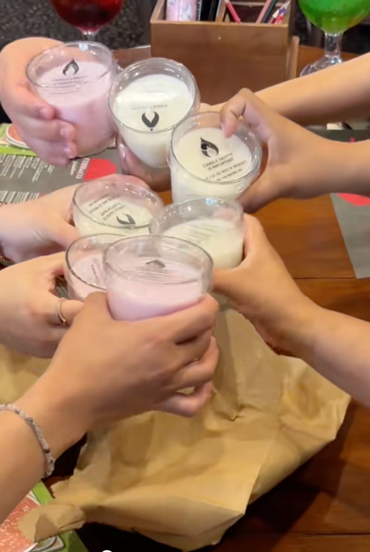 Những món quà Giáng sinh đang 'gây sốt' trong cộng đồng gen Z - 8