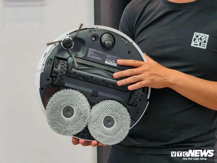 Robot hút bụi tầm 10 tới 20 triệu ngày càng sở hữu nhiều tính năng cao cấp và cũng là phân khúc máy bán tốt trên thị trường Việt Nam.