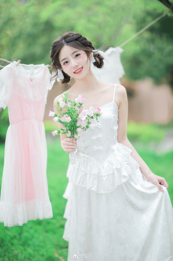 Cuối ngày hôm nay (17/12/2025), 3 con giáp cuộc sống 'gặp dữ hóa lành', sự nghiệp tăng tiến như 'rồng ngẩng đầu', tiền tài rủng rỉnh - Ảnh 1