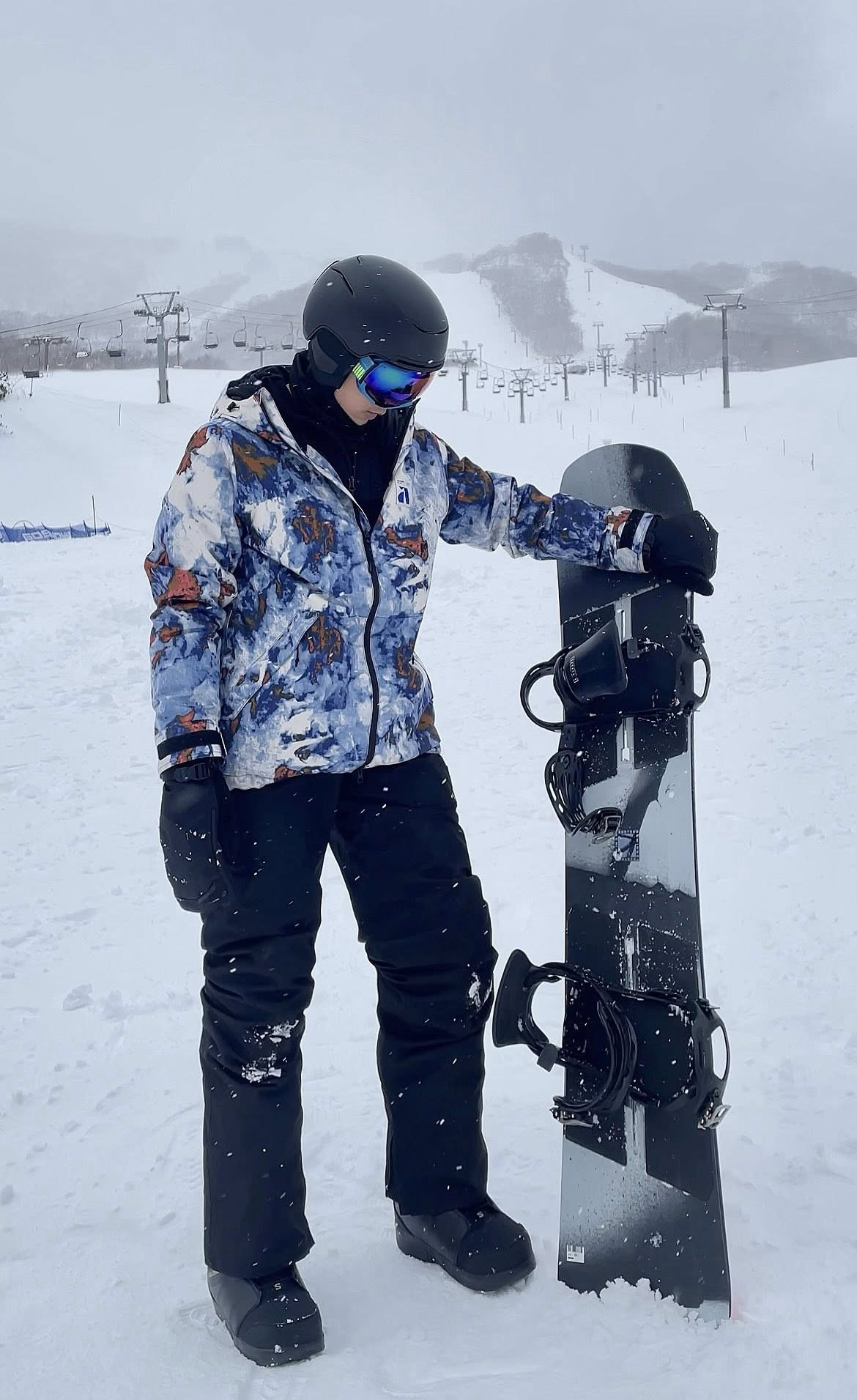 Hành động lạ gây bàn tán của Midu trước nghi vấn mang thai với thiếu gia ngành nhựa