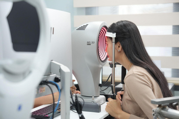 Mổ cận trở thành khoản đầu tư được giới trẻ ưu tiên dịp cuối năm