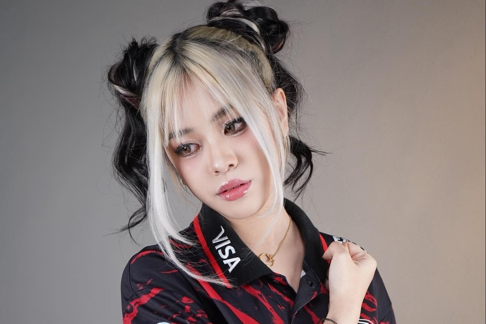 givemeakiss1 1765939025806 1765939026584830002384