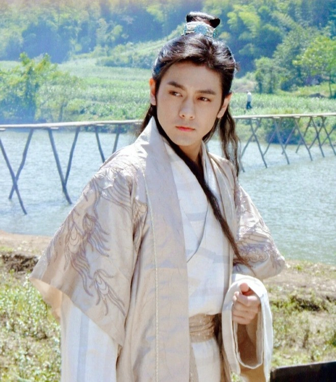 Bà xã khổ sở sau khi kết hôn với nam thần vạn người mê Lâm Chí Dĩnh