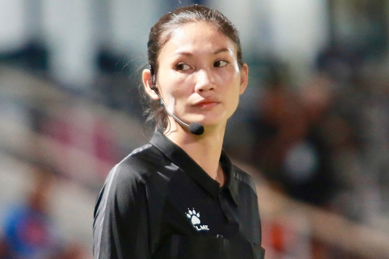 Bất ngờ thân thế trọng tài khiến tuyển nữ Việt Nam 'mất oan' bàn thắng trận gặp Philippines