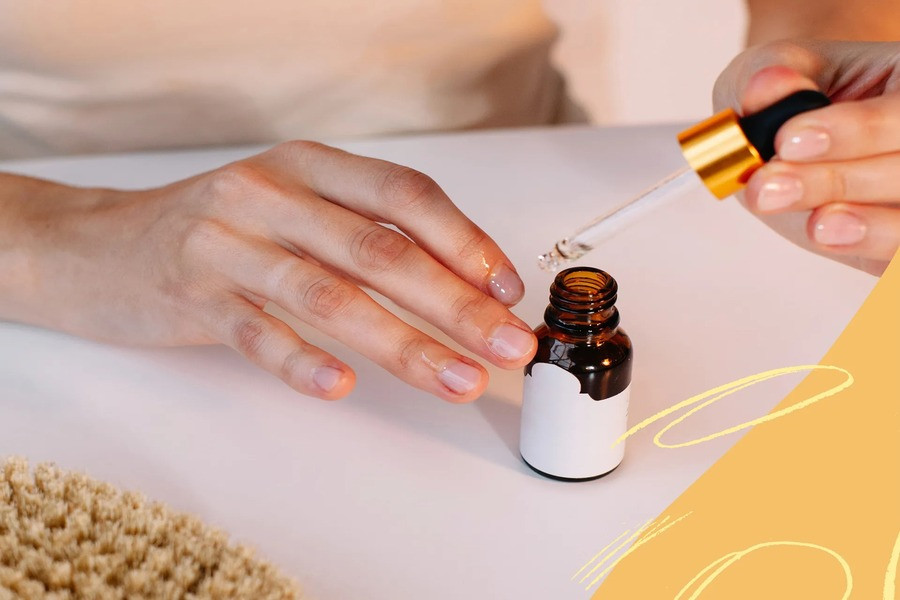 Công thức tự làm dầu dưỡng móng tay tại nhà- Ảnh 3.