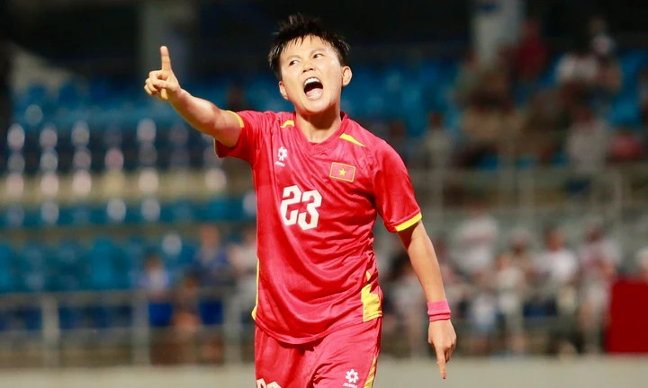 Trọng tài không công nhận bàn thắng hợp lệ của Bích Thùy.