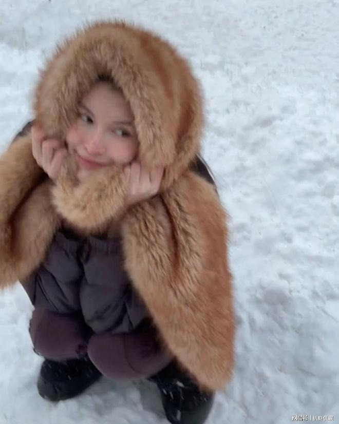 Bà xã tổng tài Trần Vỹ Đình khoe sắc vóc đẹp xuất sắc dù mới sinh con