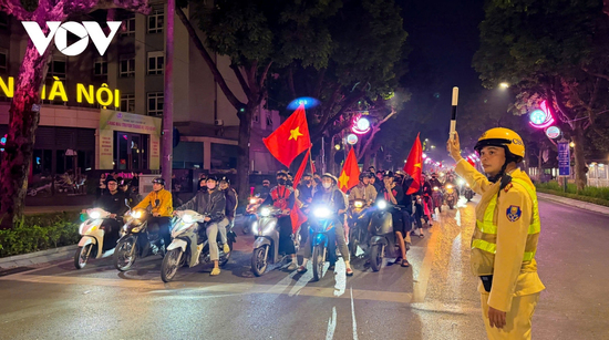 Camera AI có phạt nguội người vi phạm khi 'đi bão' ăn mừng U22 Việt Nam vô địch?