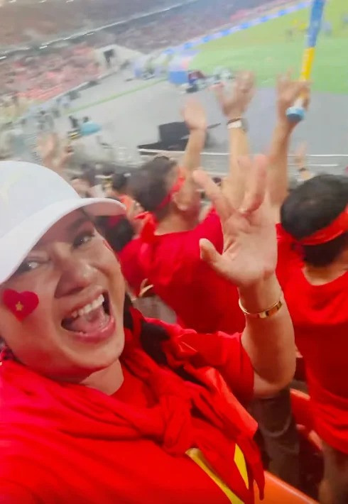 Hương Giang Hiền Hồ nói gì khi Việt Nam vô địch SEA Games 33