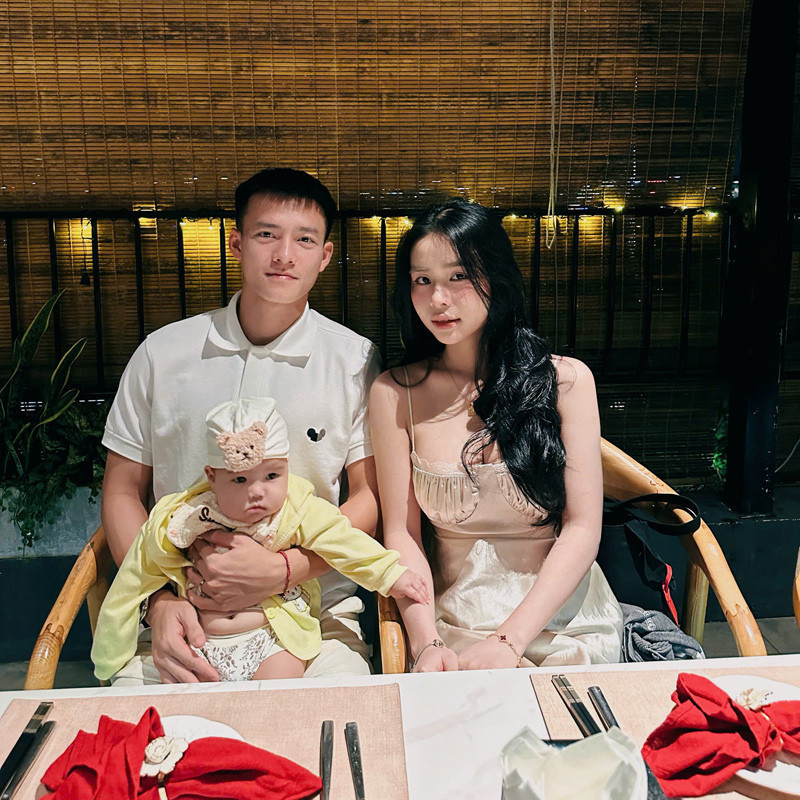 Loạt thông tin khủng về tiền đạo Nguyễn Thanh Nhàn giúp Việt Nam dẫn trước 3 2 trận gặp Thái Lan