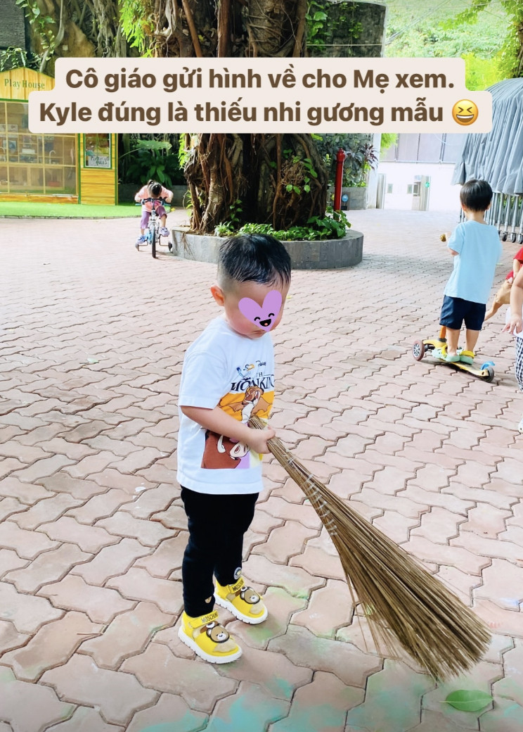 2 nhóc tì nhà ông chủ Saigon Square hiếm hoi lộ diện sinh ra đã ngậm thìa vàng