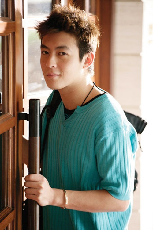 Clip Trần Quán Hy hẹn hò Angela Baby thu hút hàng triệu lượt xem