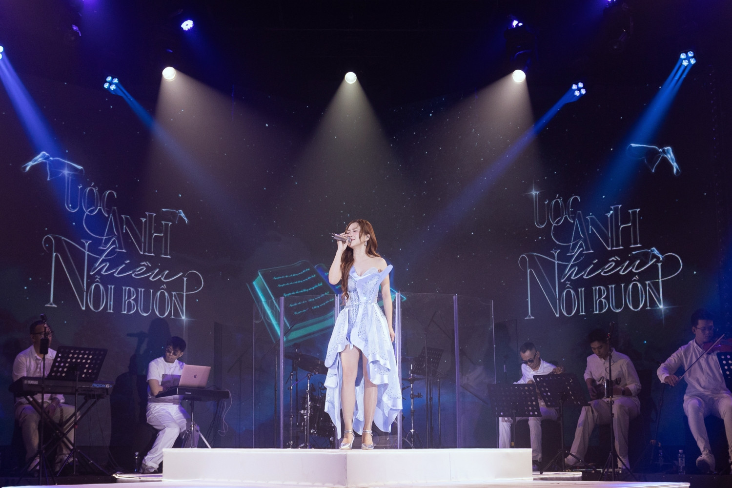 Con gái của NSND ví giặm quê Nghệ An trở lại Vpop sau 5 năm đi Mỹ du học