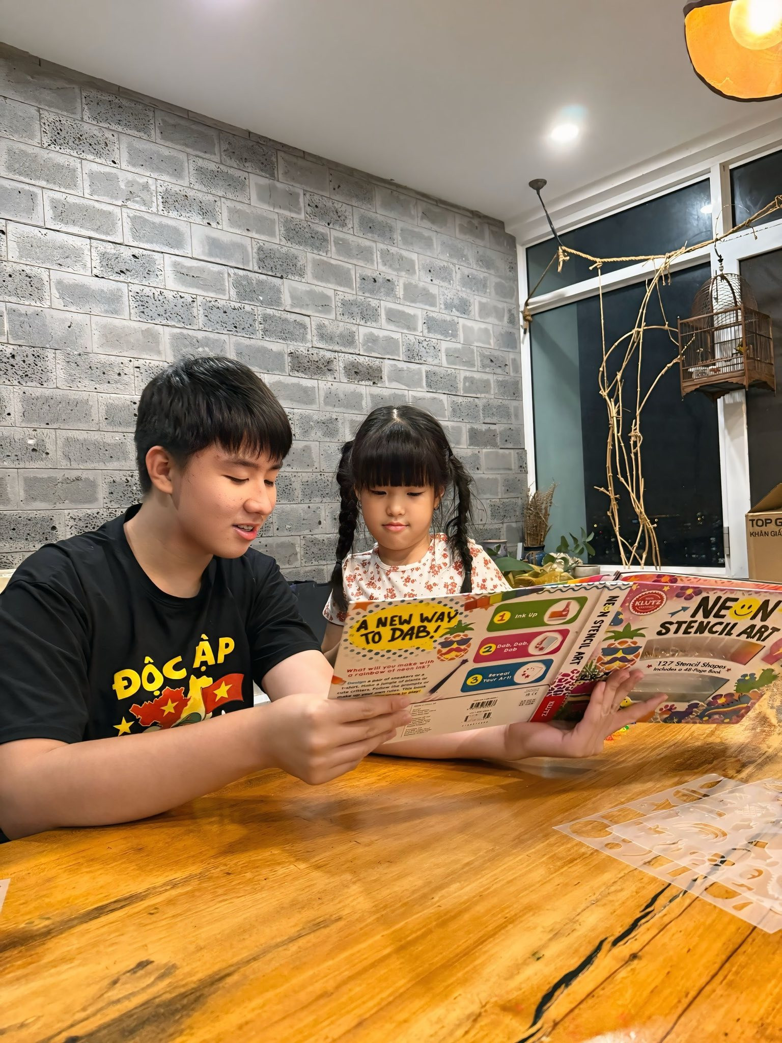 Con trai Lê Phương 13 tuổi vượt mốc 1m8 cao đụng trần nhà ngoại hình chuẩn soái ca