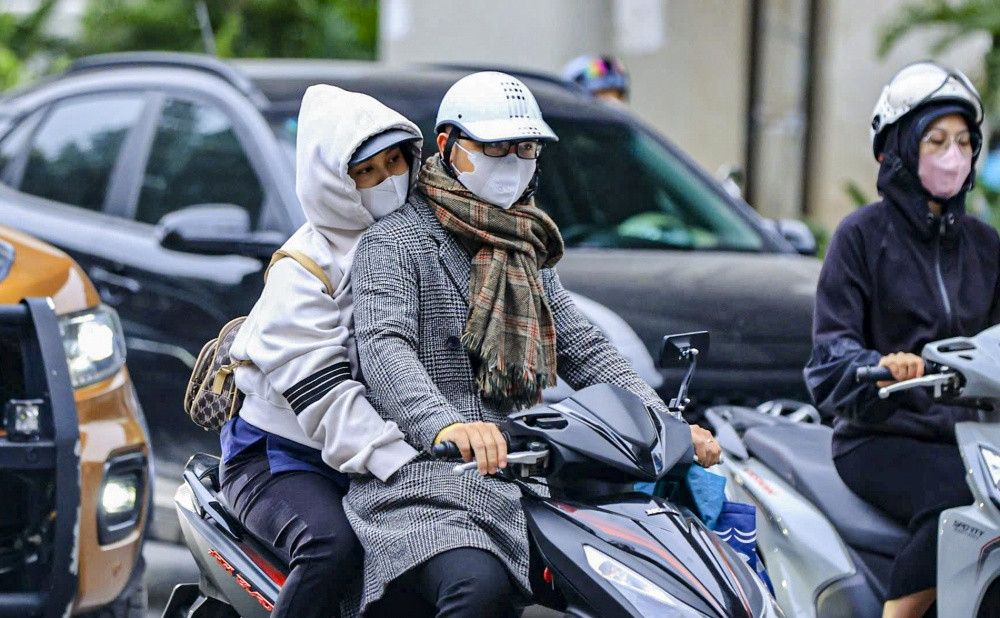 9620nguoi dan ha noi don dot 761732595231 164312 1762779412249 17627794125061861820624