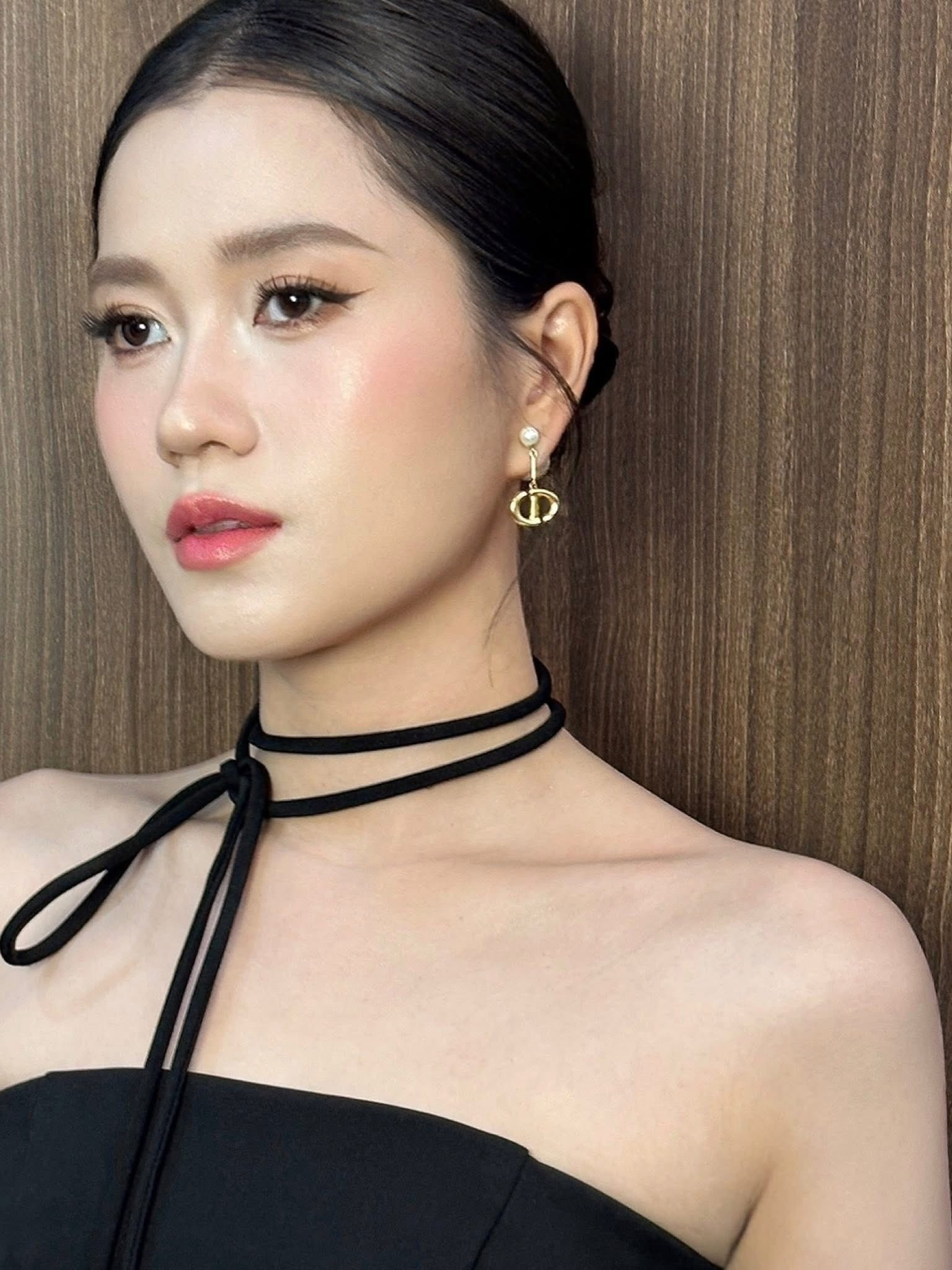 Sao nữ Vbiz giảm 14kg sau khi bị Trường Giang chê béo nhan sắc thăng hạng khó tin