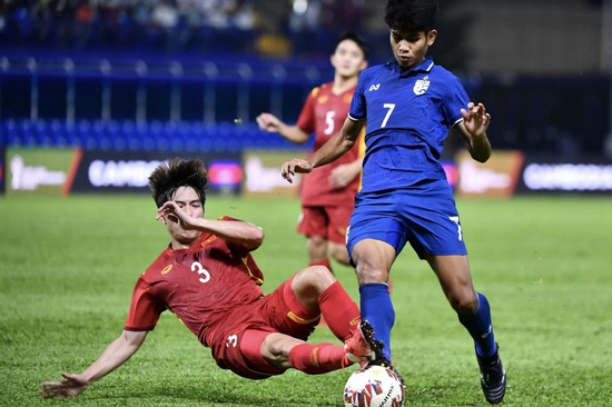 Tuyển Việt Nam nhận 'chiến thư’ từ HLV Thái Lan ngay trước trận khai mạc SEA Games