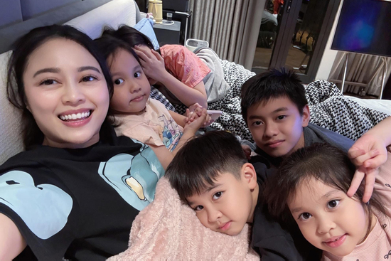 Màn 'lột xác' ấn tượng của 5 nhóc tì nhà hot mom Hằng Túi