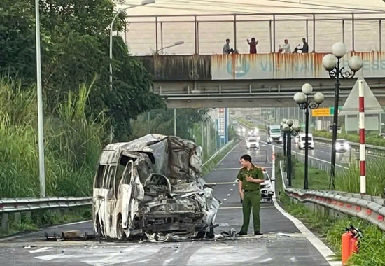 Vụ xe cứu thương gặp tai nạn 3 người tử vong: Tài xế lạm dụng tín hiệu ưu tiên