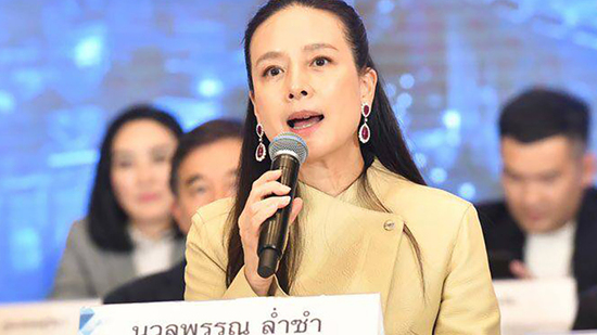 Bóng đá Thái Lan thua bẽ bàng ở SEA Games, truyền thông đòi Madam Pang xin lỗi