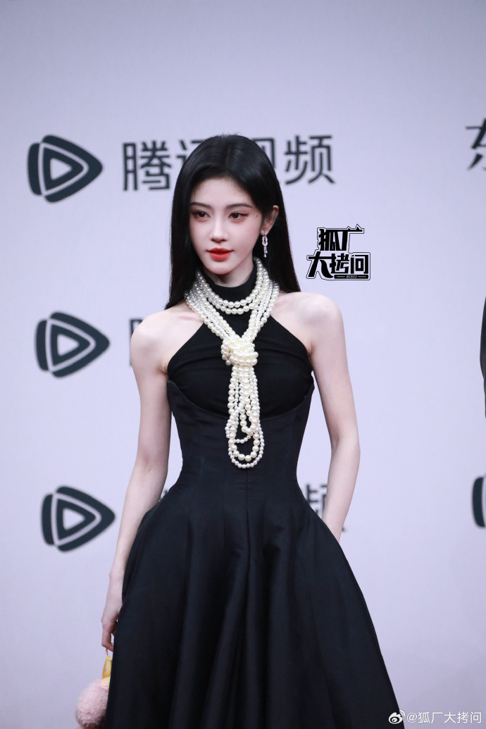 0077ahqlly1i8ikbccf0hj323v35s1ky