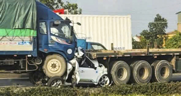Loạt ô tô va chạm liên hoàn trên Quốc lộ 5, hai người tử vong tại chỗ
