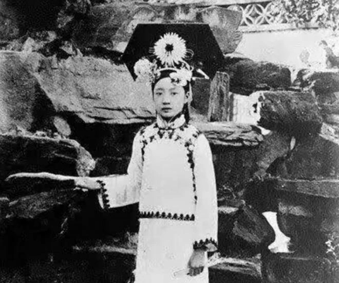 Chân dung 1 vị công chúa nhà Thanh. (Ảnh: Sohu)