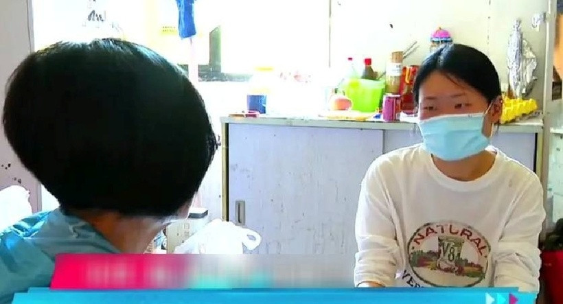 Chị Nhâm cho rằng mình bị chồng kiểm soát quá mức, thường xuyên ghen tuông vô cớ. Ảnh: Sohu.