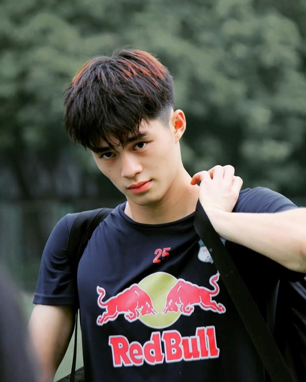 Thủ môn Trần Trung Kiên của U22 Việt Nam bất ngờ trở thành