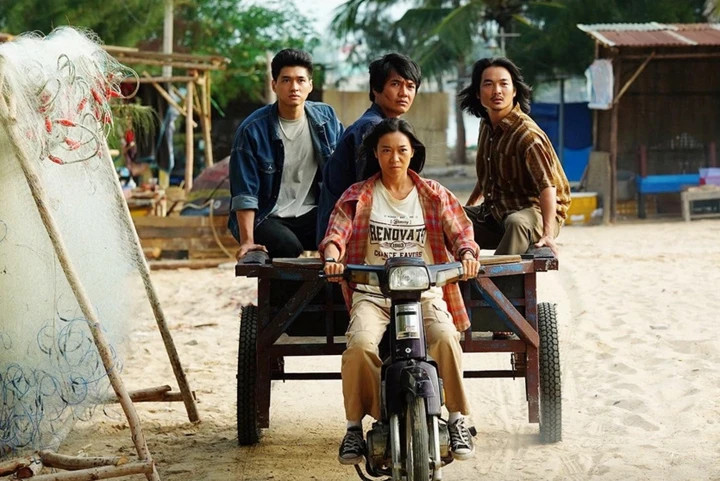 8 phim điện ảnh Việt 'hốt bạc' nhất trong năm 2025 - 8