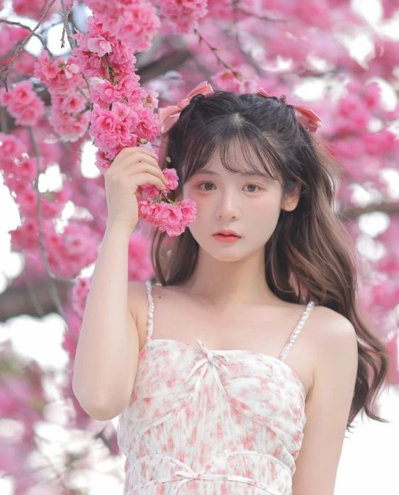 Đúng 16h30 ngày mai, thứ Năm 25/12/2025, Thần Tài lẫn quý nhân chiếu mệnh, 3 con giáp sẽ hưởng lộc trời ban, sự nghiệp 'cất cánh', may mắn ngập tràn - Ảnh 3