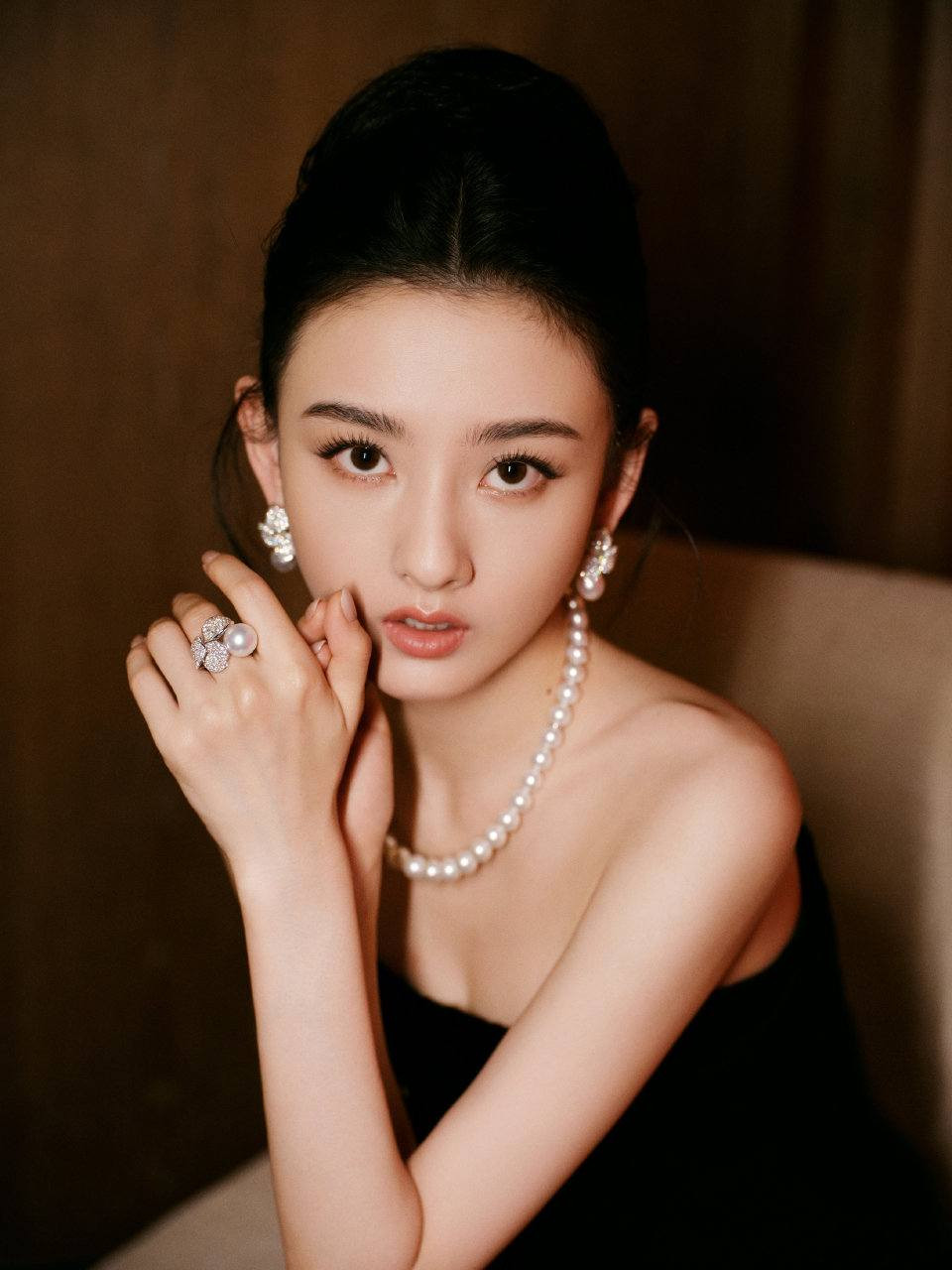 Đúng ngày mai, thứ Năm 25/12/2025, 3 con giáp xòe tay hứng 'mưa vàng mưa bạc', công việc thuận lợi, nắm trong tay sổ tiết kiệm bạc tỷ - Ảnh 3