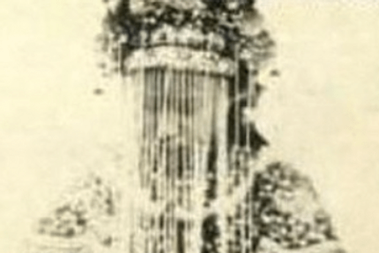 Năm 1904, chú rể 29 tuổi vén khăn voan tân nương rồi chết lặng: Gương mặt cô dâu phủ kín thứ này