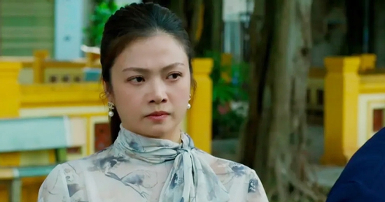 NSƯT Kiều Anh gây tranh cãi chỉ với một câu thoại