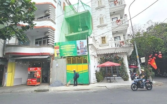 60149010213006123720947294942411257275213475n