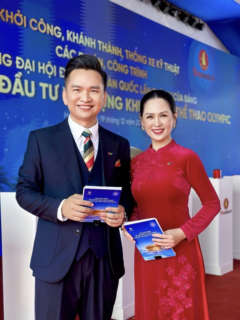 thuy hang 002 2044.jpg