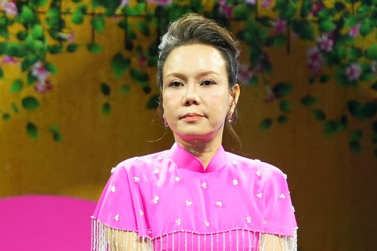 'Bóc trần' gia tài tiền tỷ của nữ nghệ sĩ Việt Hương trong năm 2024-2025