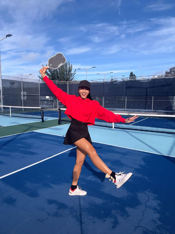 Siêu mẫu vừa tuyên bố đóng cửa công ty trên đất Mỹ sau 11 năm có sắc vóc ra sao? - Ảnh 6.