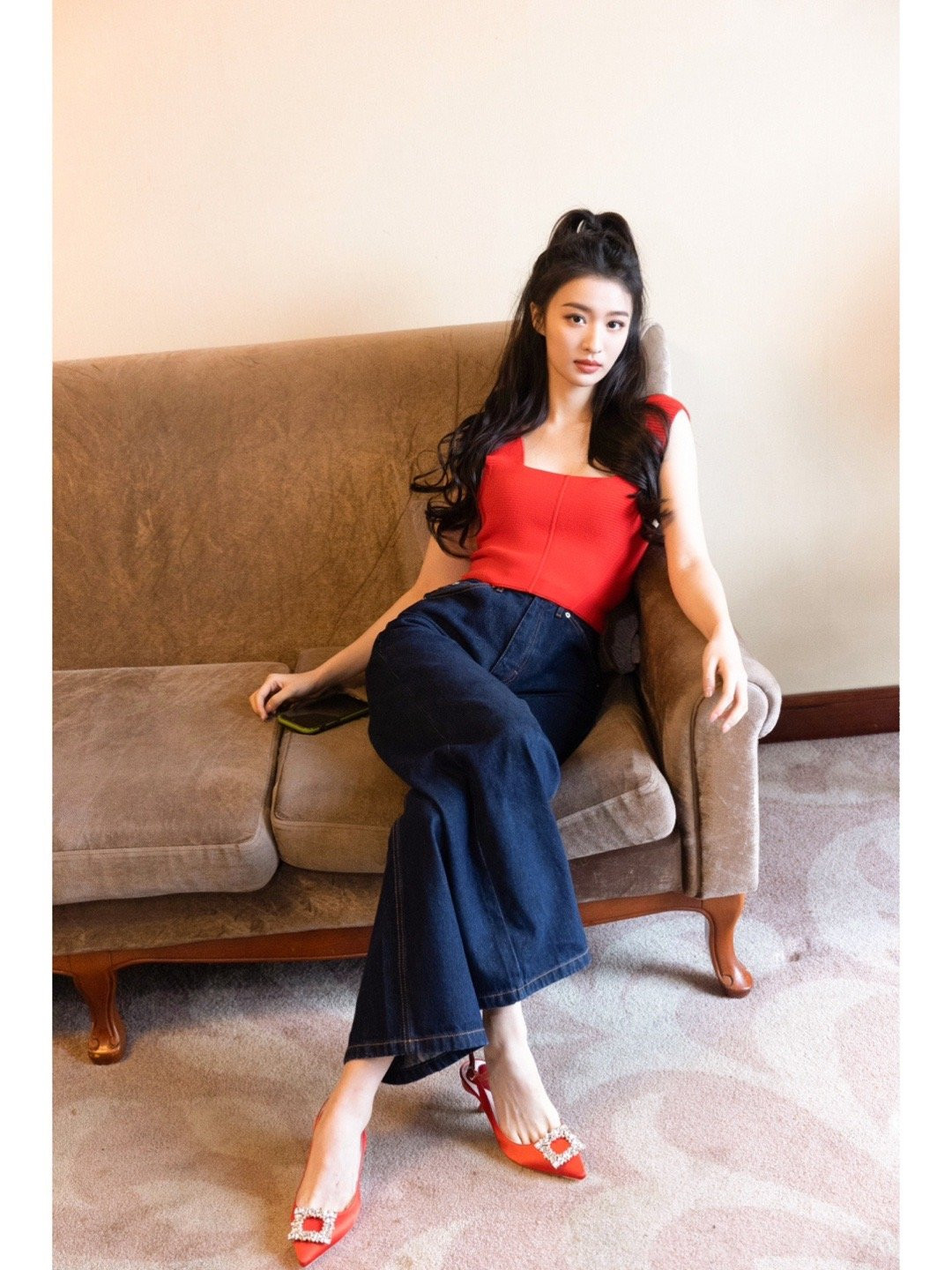 Trúng số độc đắc đúng 16h30 chiều nay (25/12/2025), 3 con giáp 'ngửa đầu đón quý nhân, cúi đầu hốt tài lộc', giàu sang bất chấp, tình duyên viên mãn - Ảnh 2